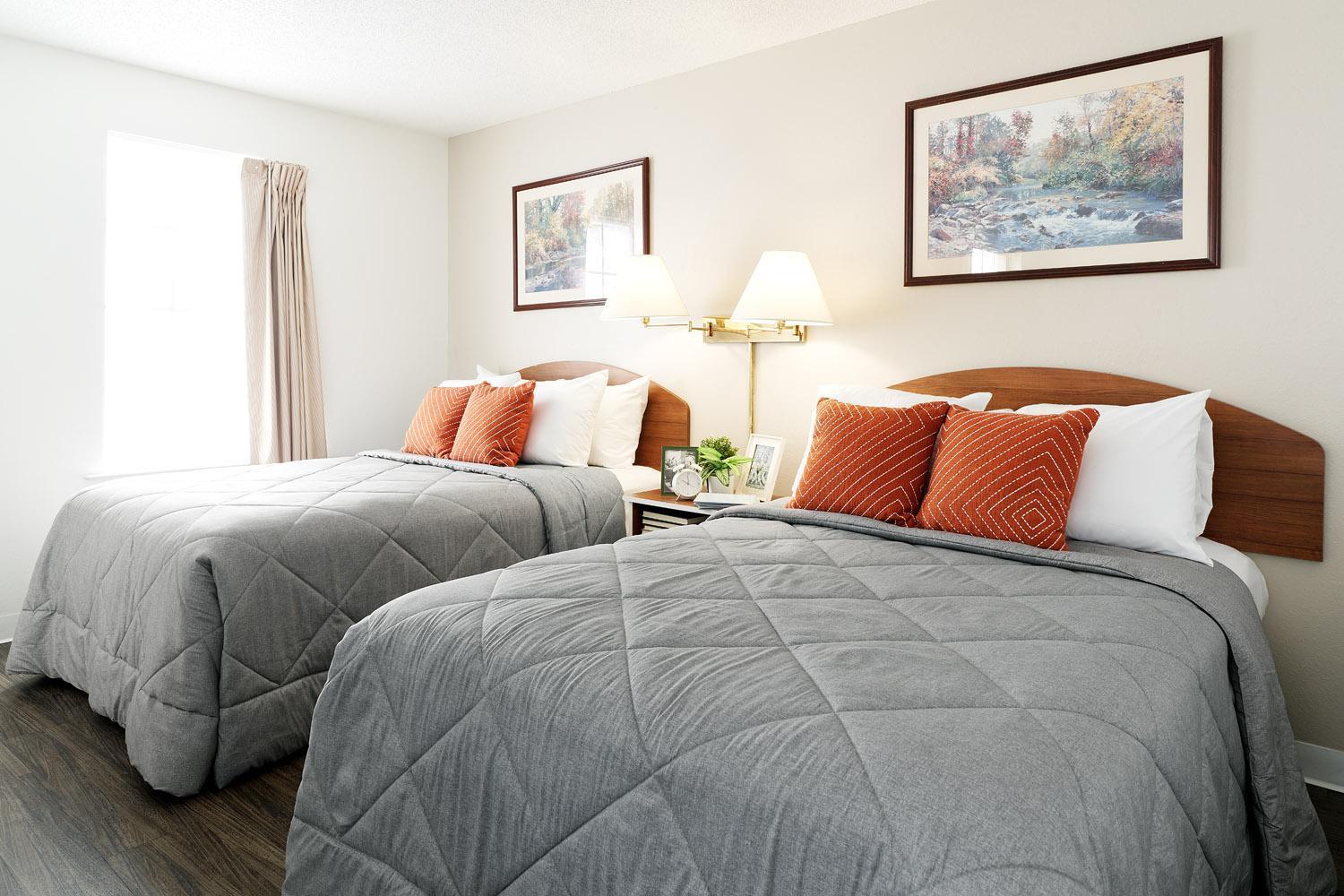 Intown Suites Extended Stay Decatur Al エクステリア 写真
